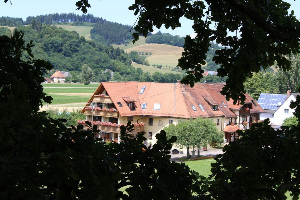 Landgasthof Zum Schuetzen โอเบอร์รีด ภายนอก รูปภาพ